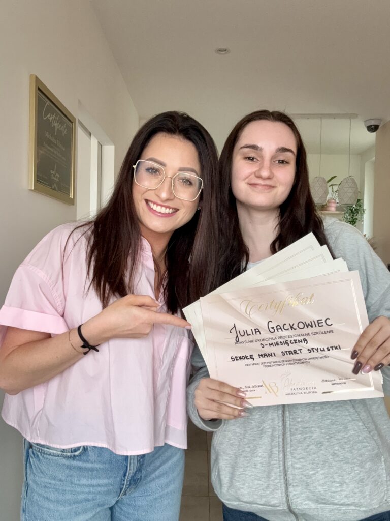 Kursantki - Szkoła Stylizacji Paznokci Sosnowiec