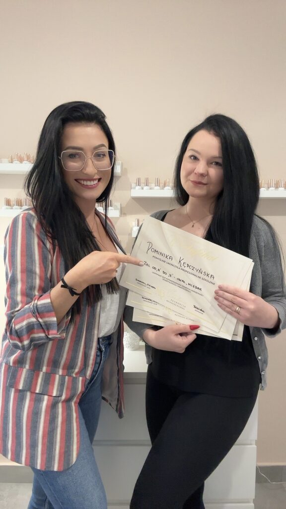 Kursantki - Szkoła Stylizacji Paznokci Sosnowiec